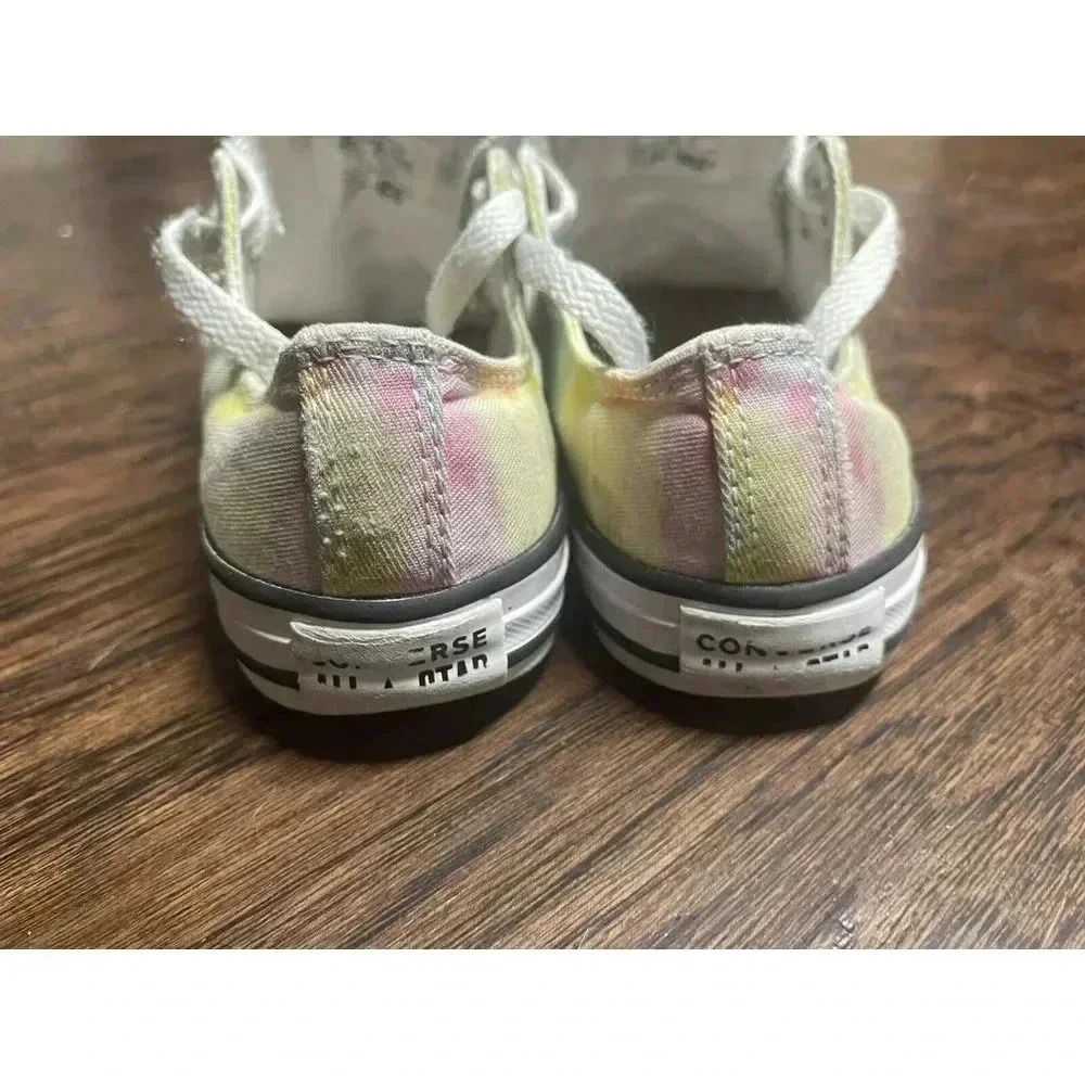 Girls, Tie-dye Converse Shoes, size‎ 2 - Picture 5 of 8
